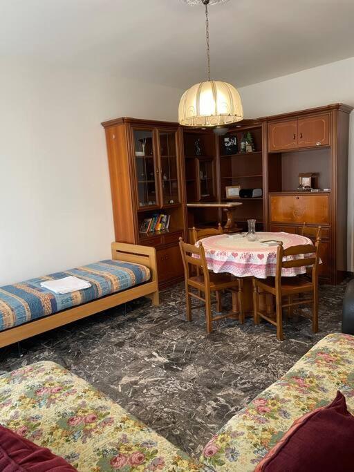 Iris Hosting Appartamenti Per Famiglie Favaro Veneto Eksteriør billede